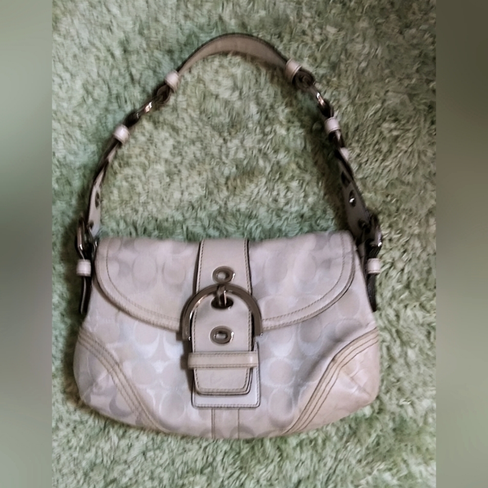 Vintage 2000's COACH Signature Canvas SOHO  Shoulder Bag C06Q-6171